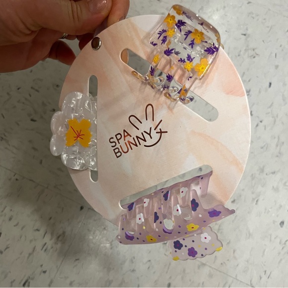 NWT 🌺🐰🌺 Spa Bunny Hair Claws Clips set of 3 - Picture 12 of 17